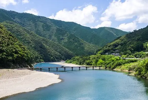 四万十川　岩間沈下橋