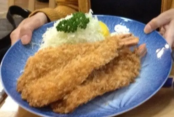 漣