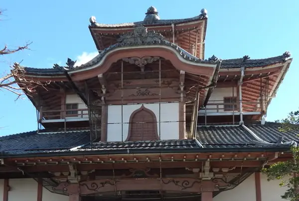 大仏殿。この中に大仏さんがぴっちりＩＮ