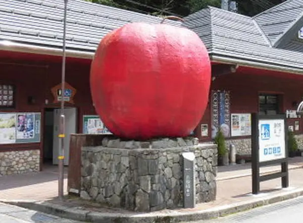 林檎のオブジェ