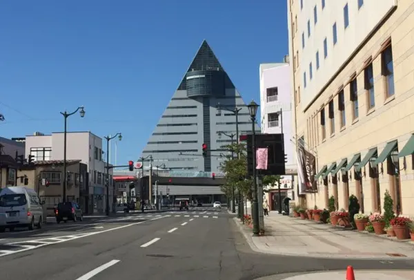 アスパム