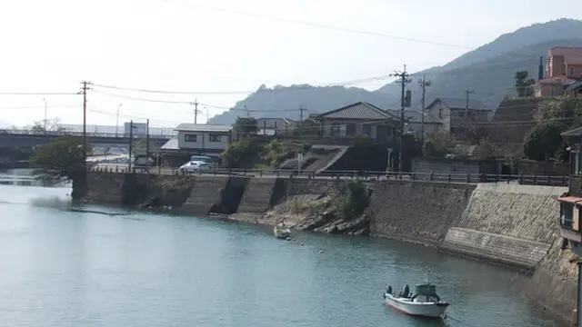 あの国民的な映画のロケ地にもなった油津を知らないなんて…