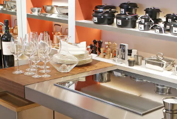 スリービーアンド（ＢＢＢ＆）