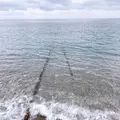 海に続く線路の写真_1256399