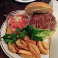 ＣＥＮＴＥＲ４・ＨＡＭＢＵＲＧＥＲＳの写真_180936