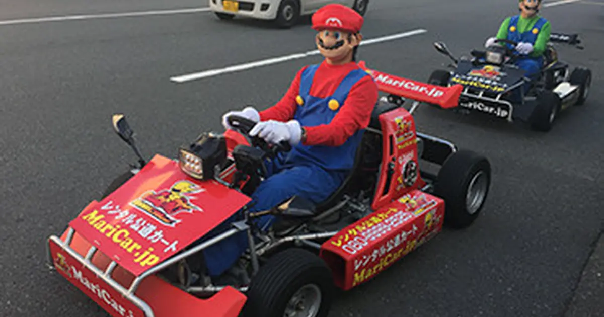 外国人観光客に大人気！私たちもリアルマリオカートで公道を走っ