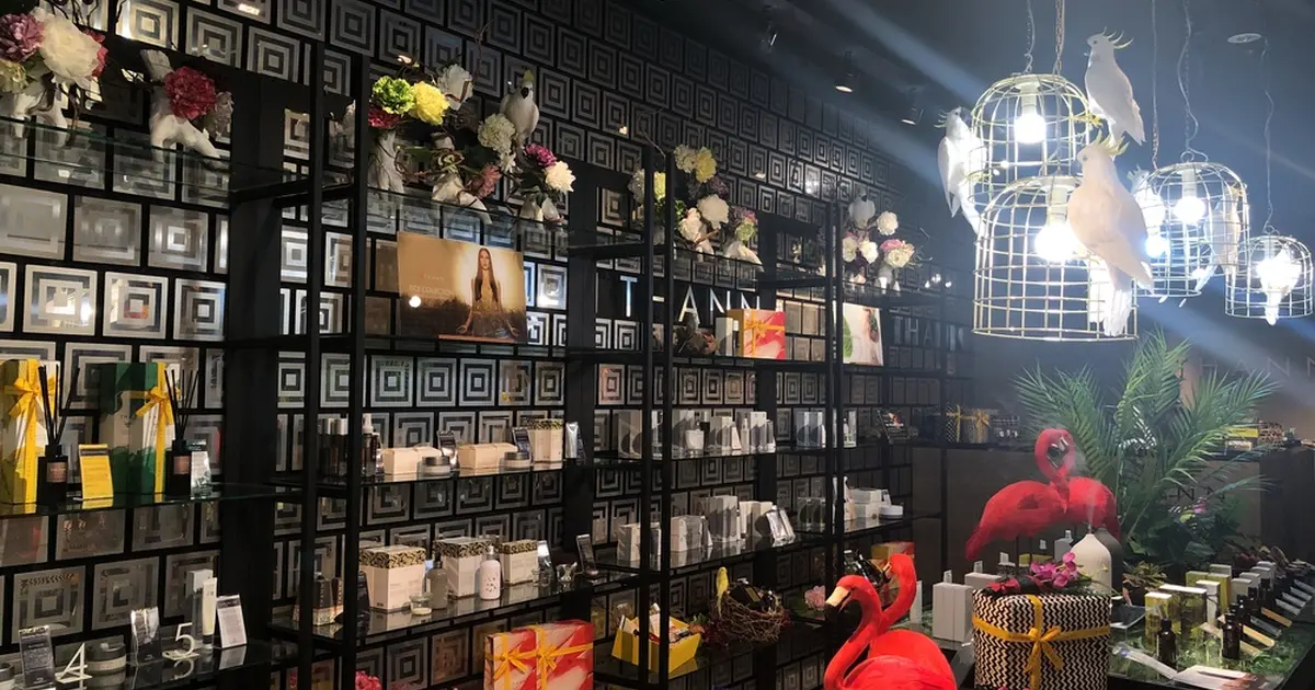 Lifestyle535 Series III 表参道ヒルズ限定カラーホワイト Lifestyle535 Series III 表参道ヒルズ限定カラーホワイト