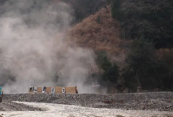 遠くから撮影