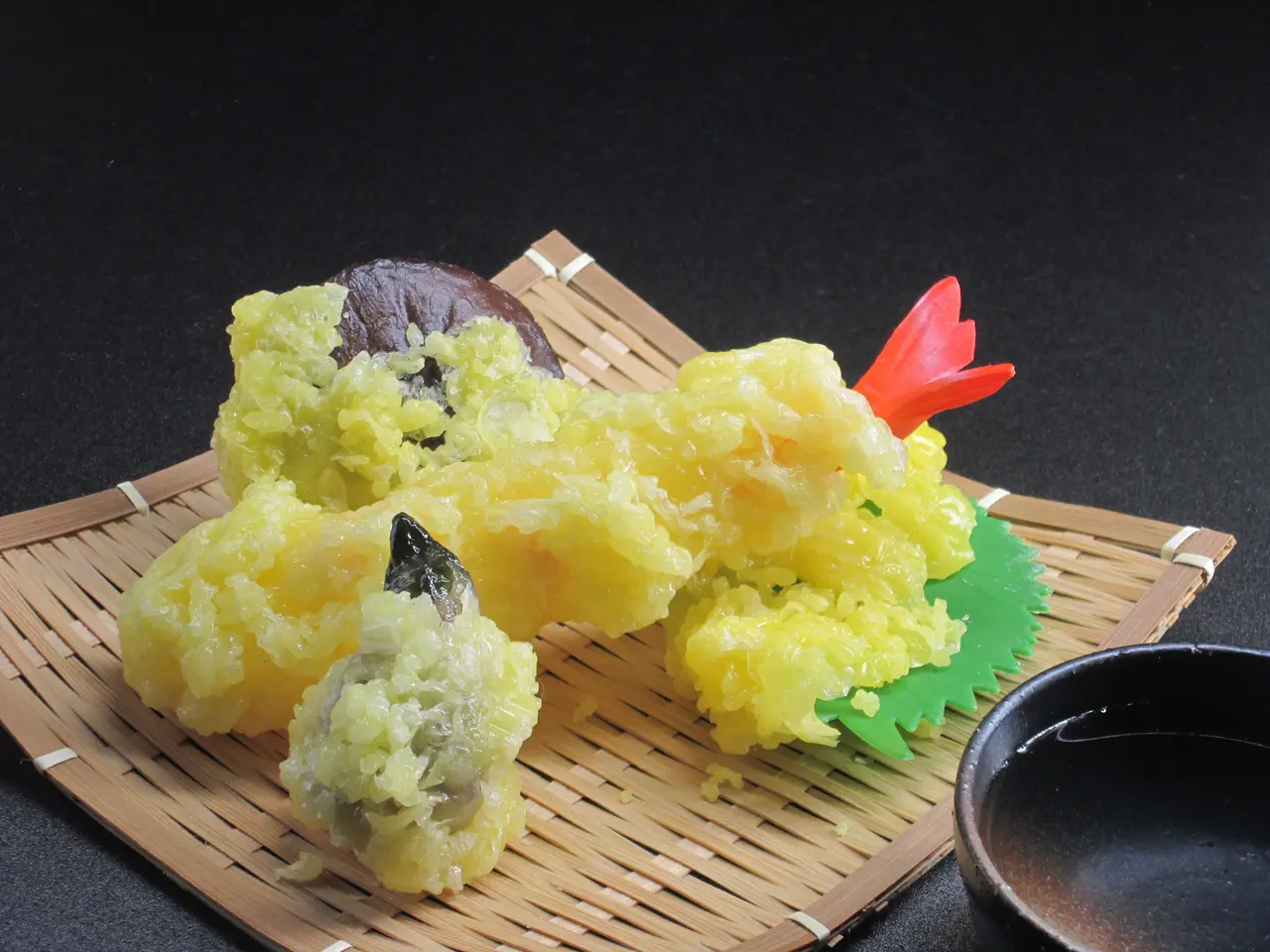 食品サンプル作り体験ガイド】まるで本物？食品サンプル作りを体験