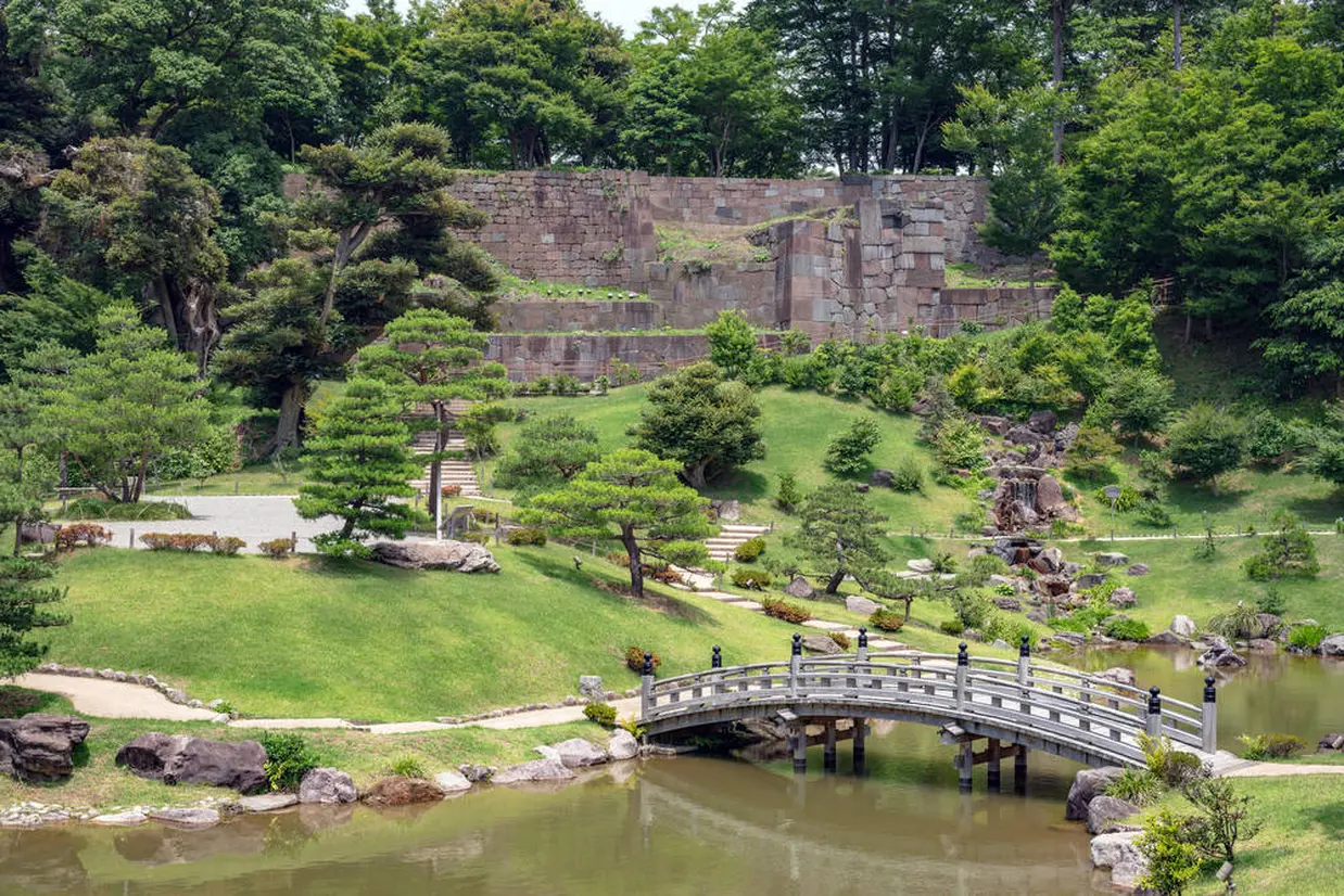 玉泉院丸庭園