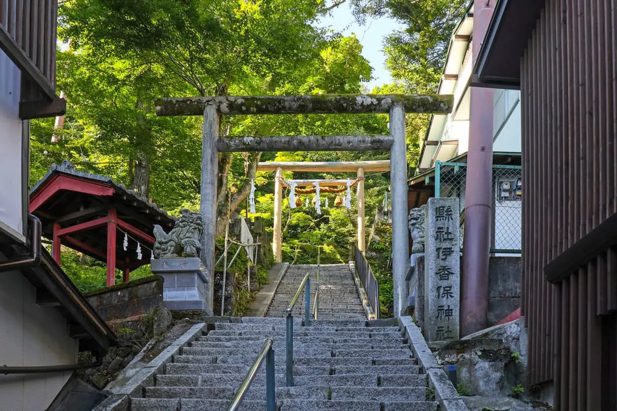 伊香保神社