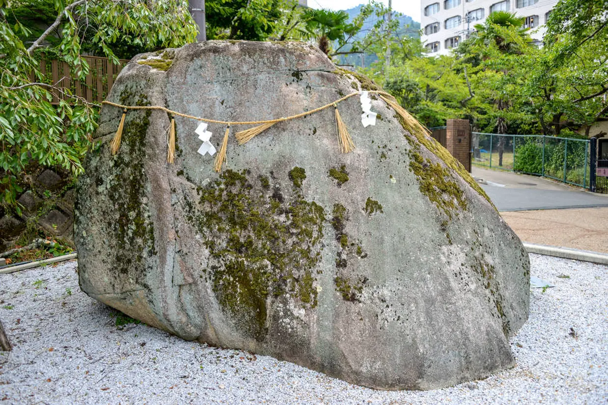 袂石