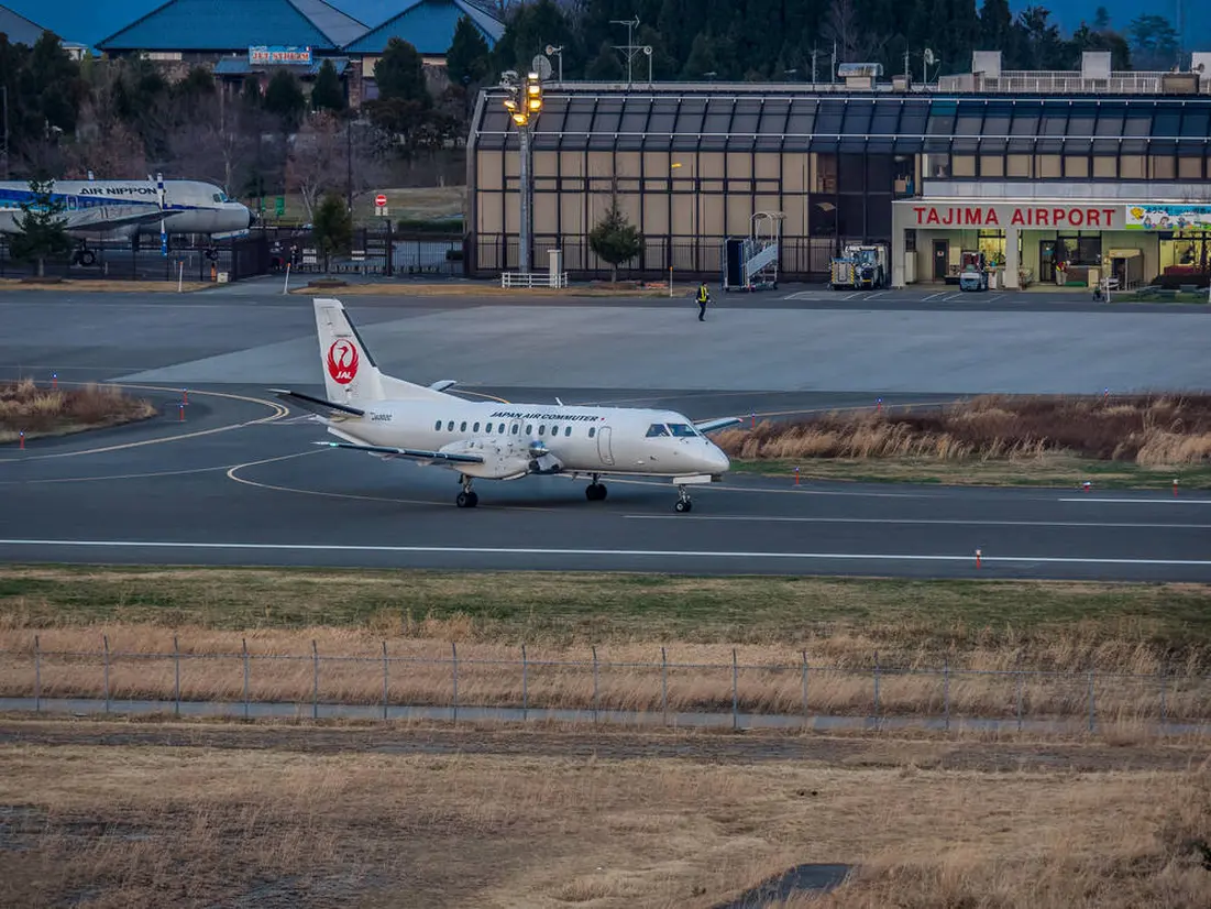 コウノトリ但馬空港