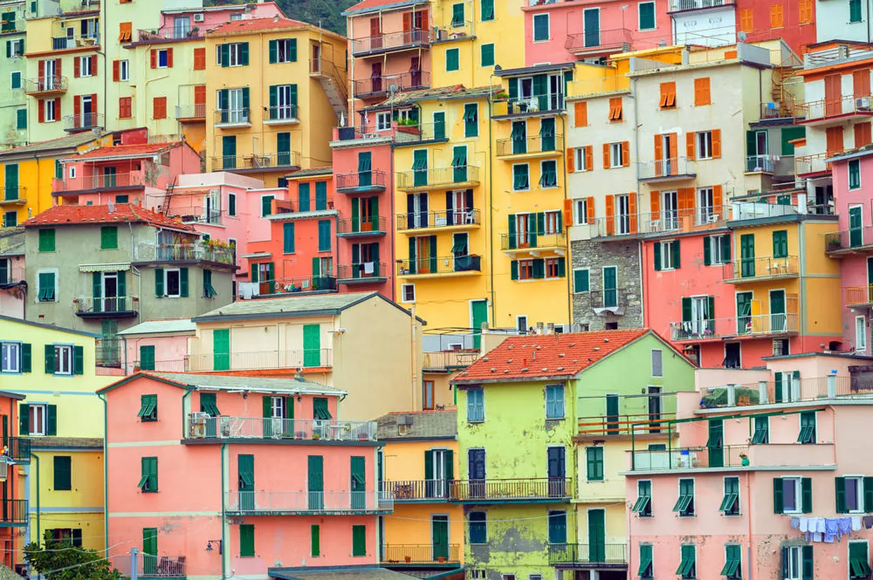 イタリア