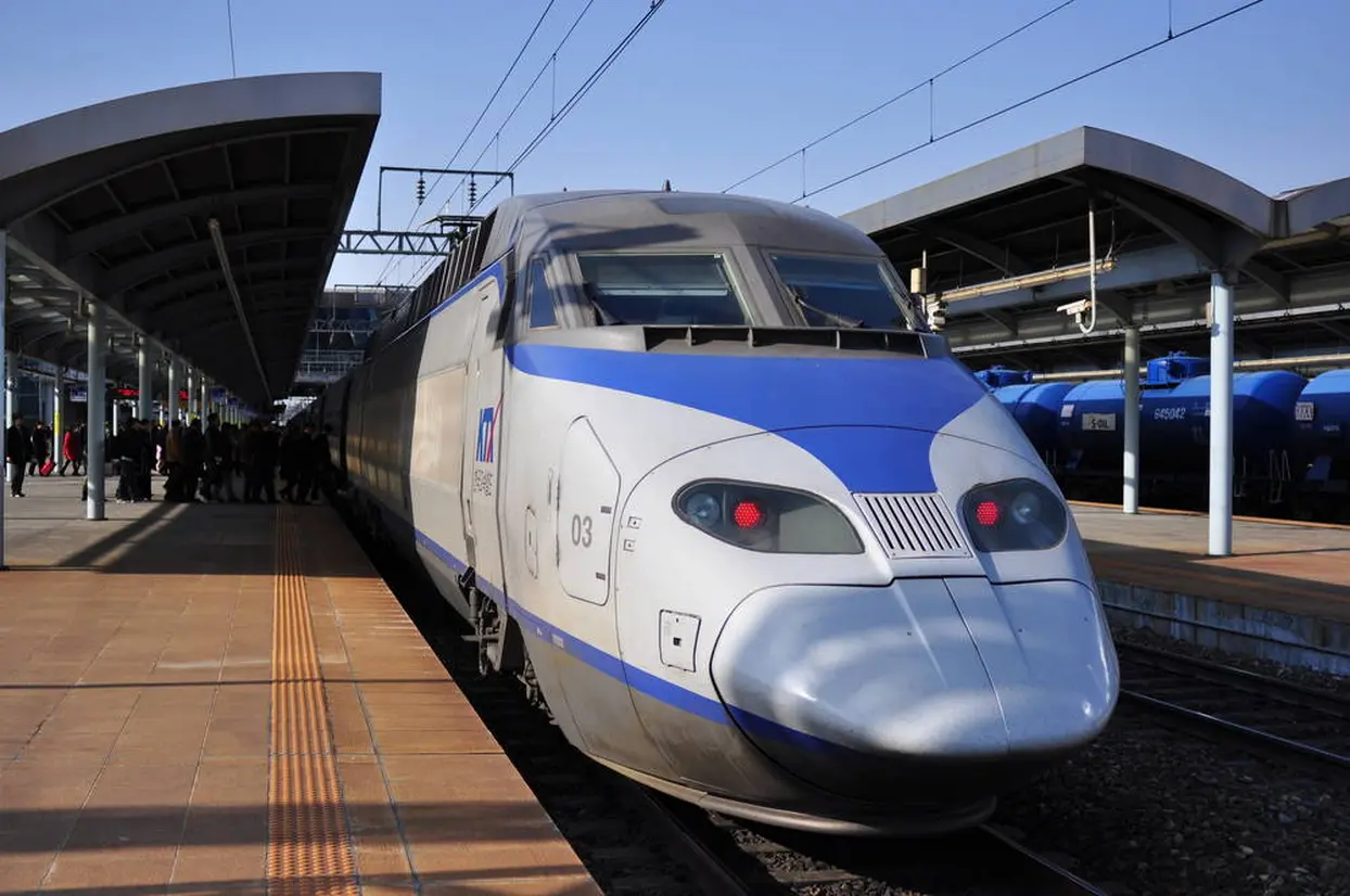 KTX（韓国高速列車）
