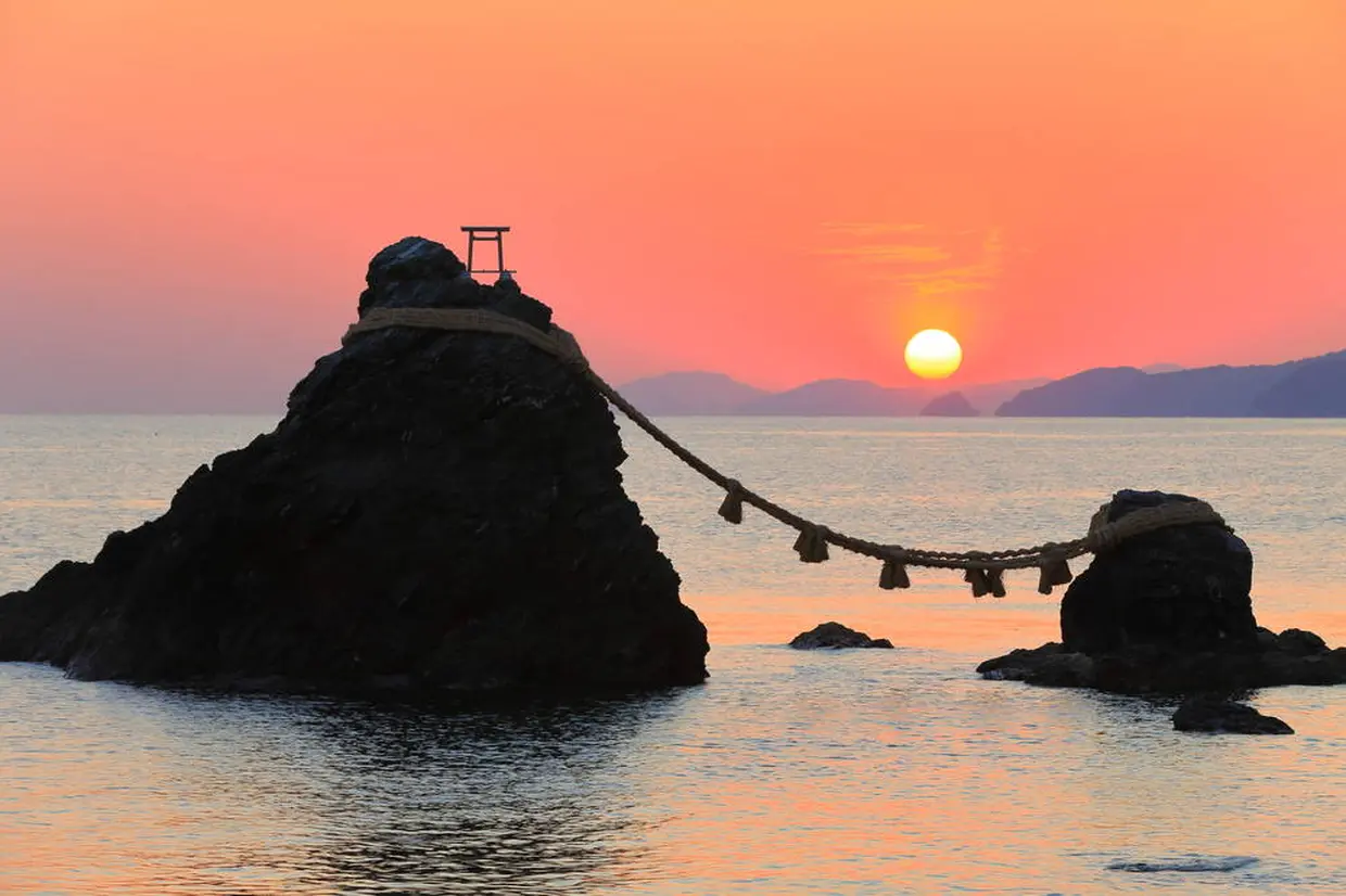 夫婦岩
