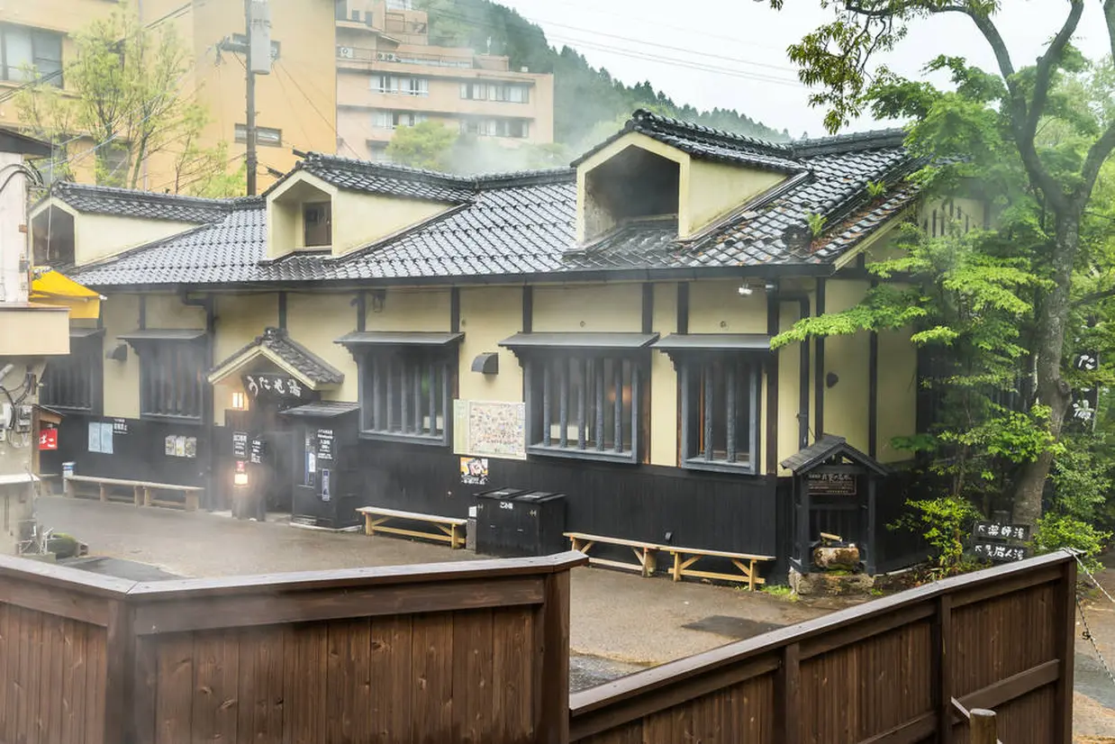 筋湯温泉うたせ場