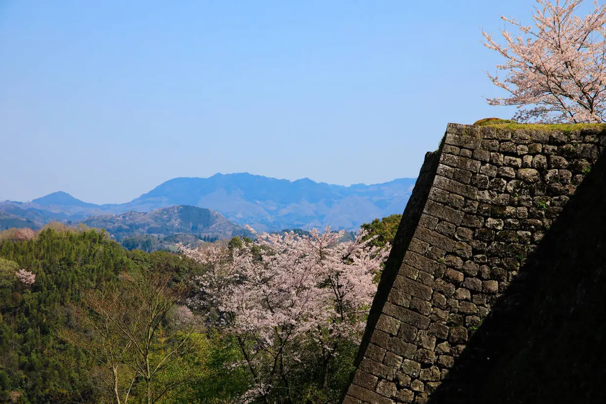 岡城址