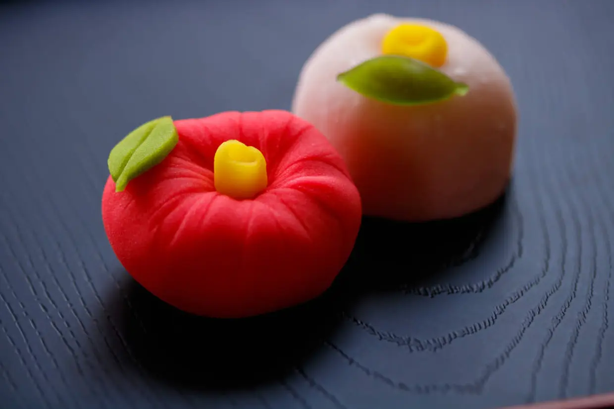 和菓子作り イメージ
