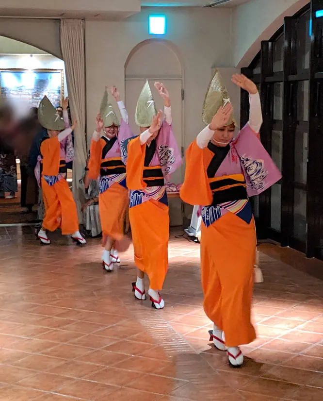 阿波踊り