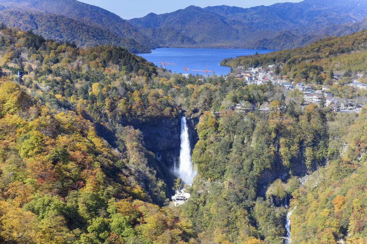 華厳の滝