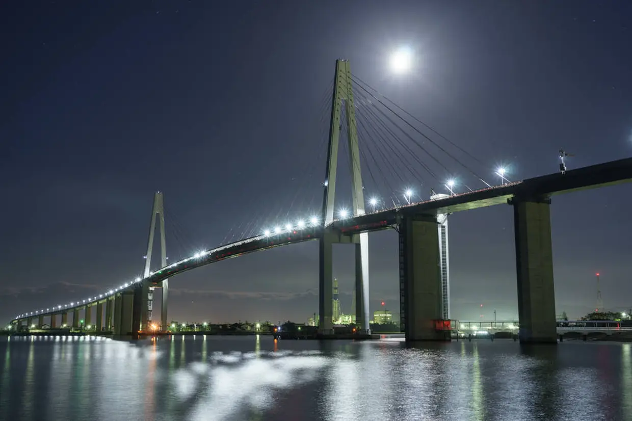 新湊大橋