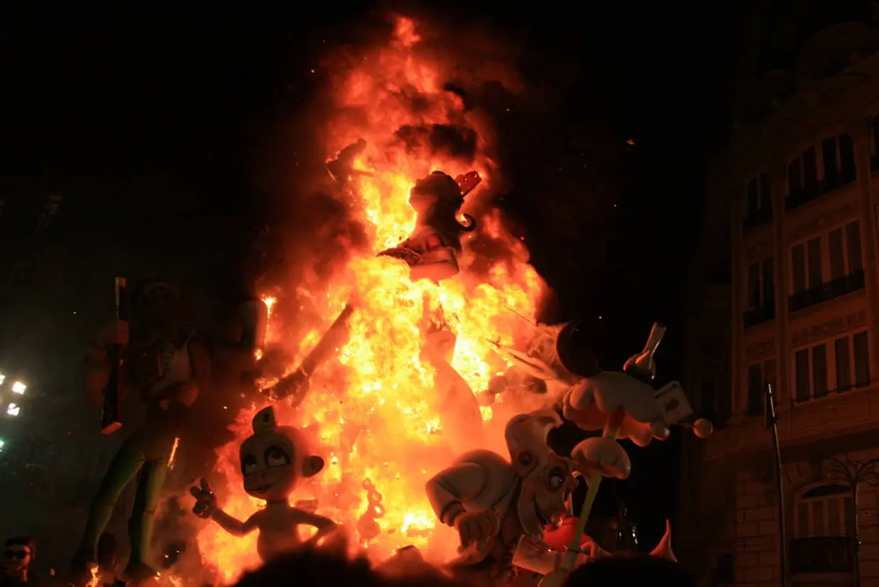 火祭り イメージ