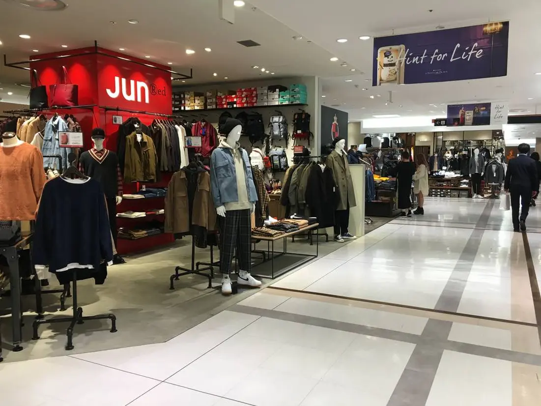 札幌ステラプレイス　アパレルショップ