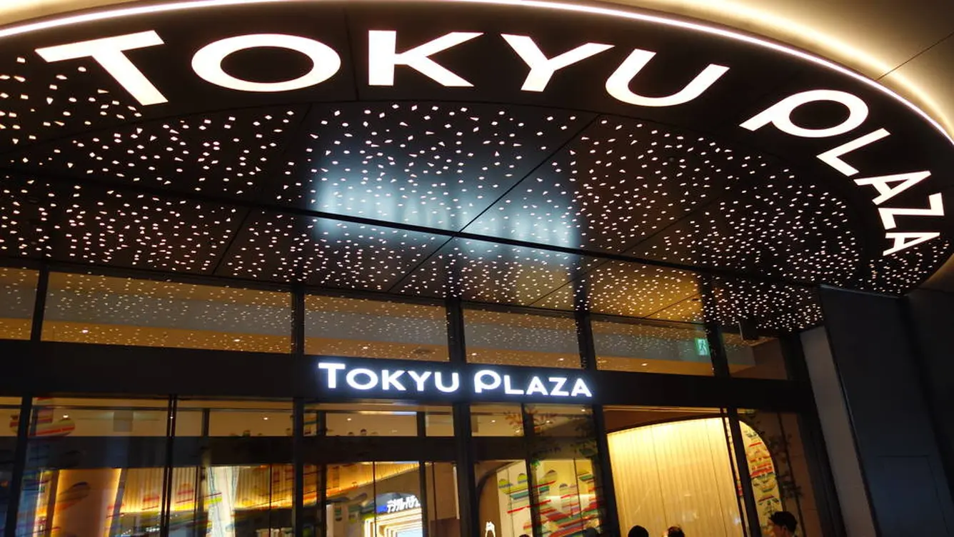 東急プラザ　エントランス