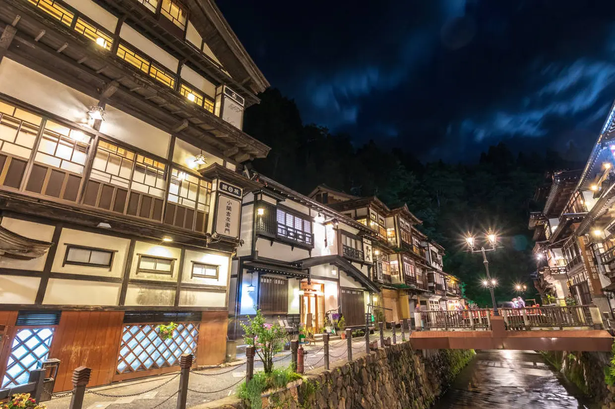 銀山温泉