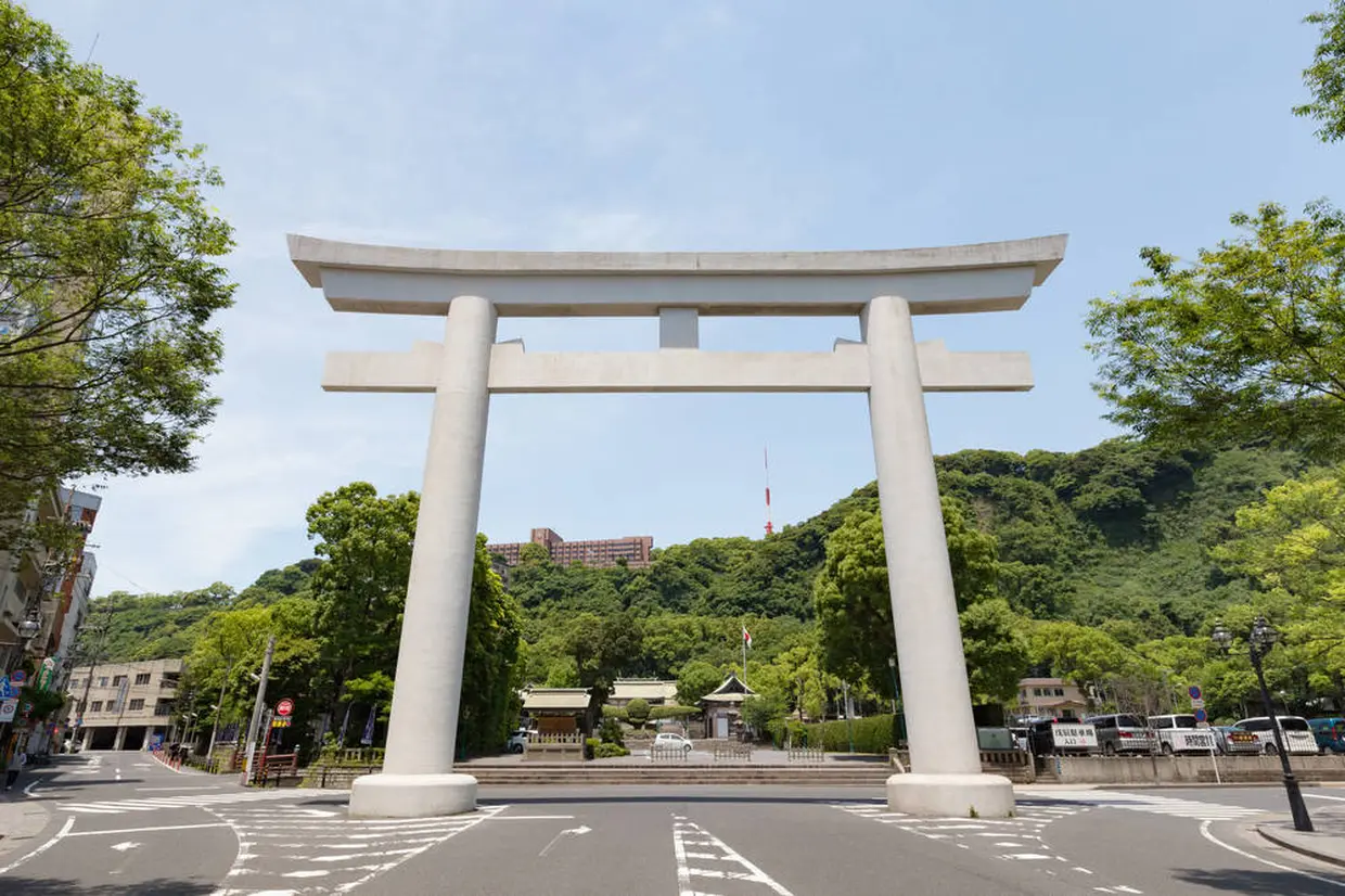 照国神社