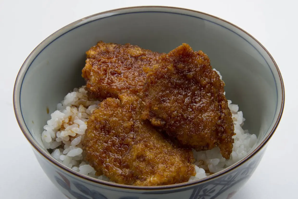 ソースカツ丼　イメージ