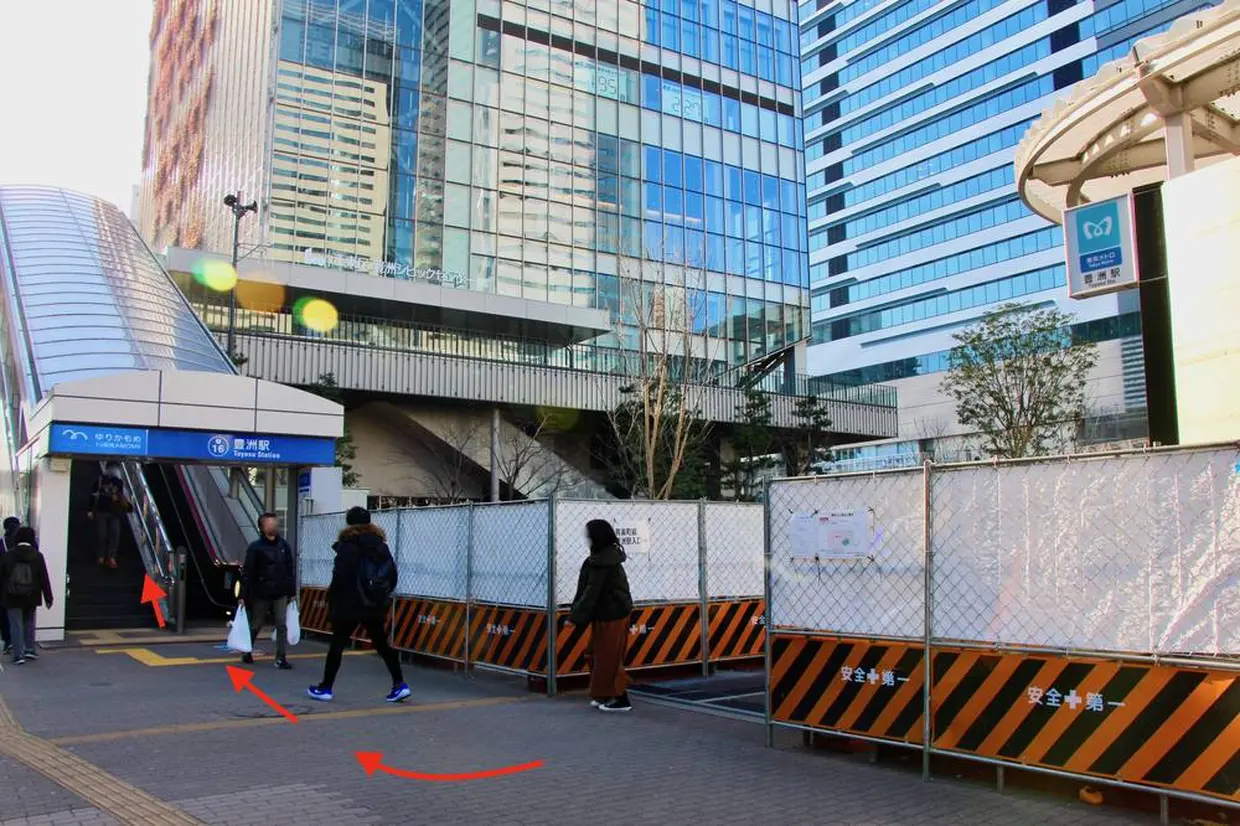 ゆりかもめ豊洲駅 エレベーター