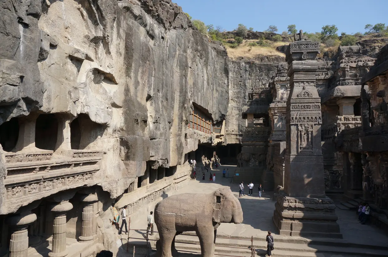 カイラーサナータ寺院