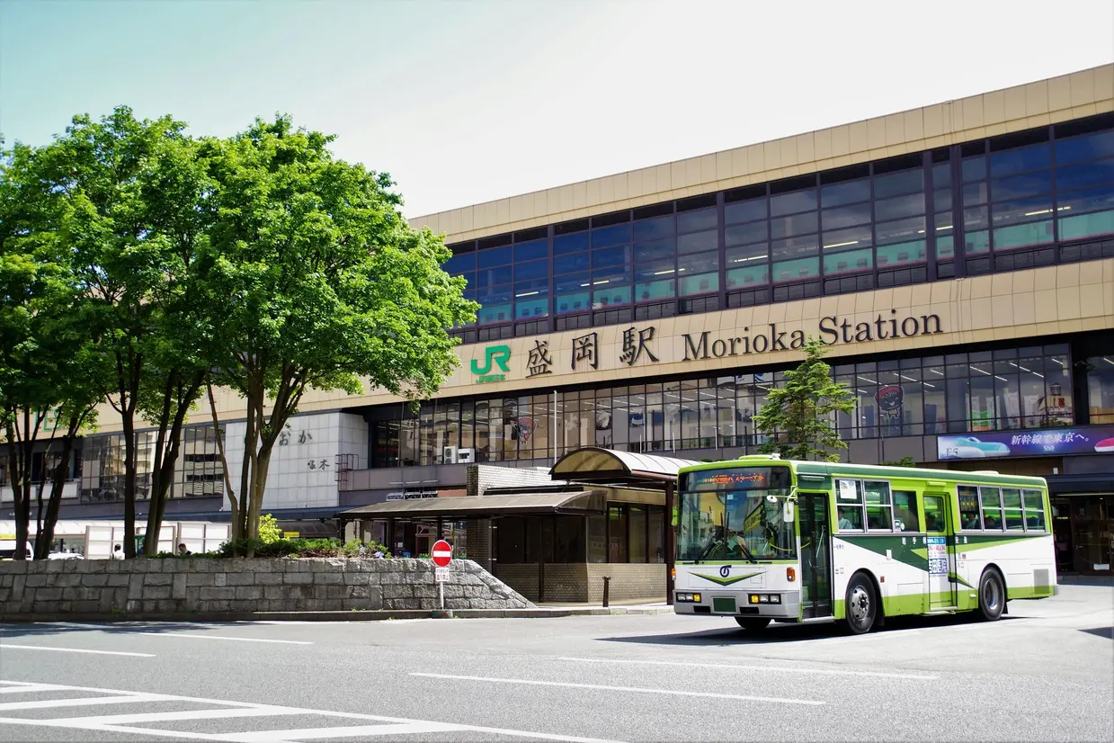バス
