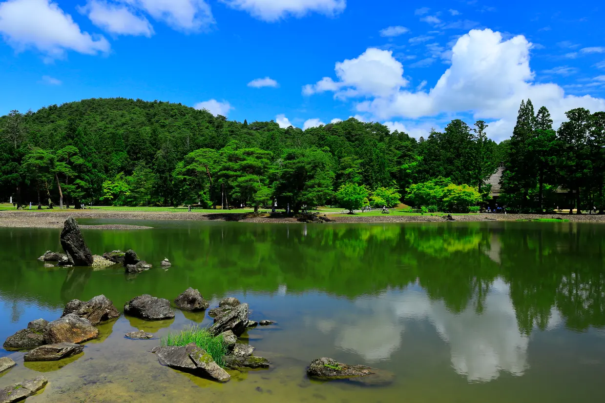 毛越寺　浄土庭園