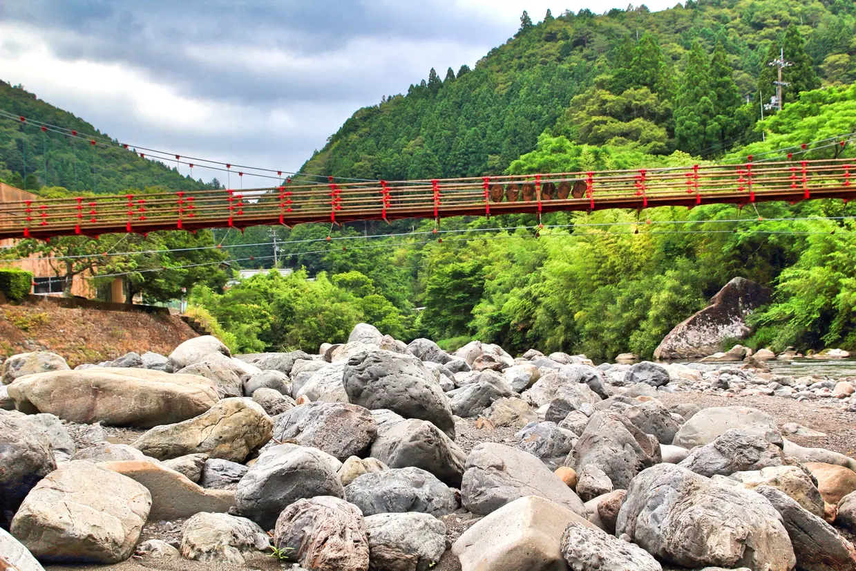 馬路村