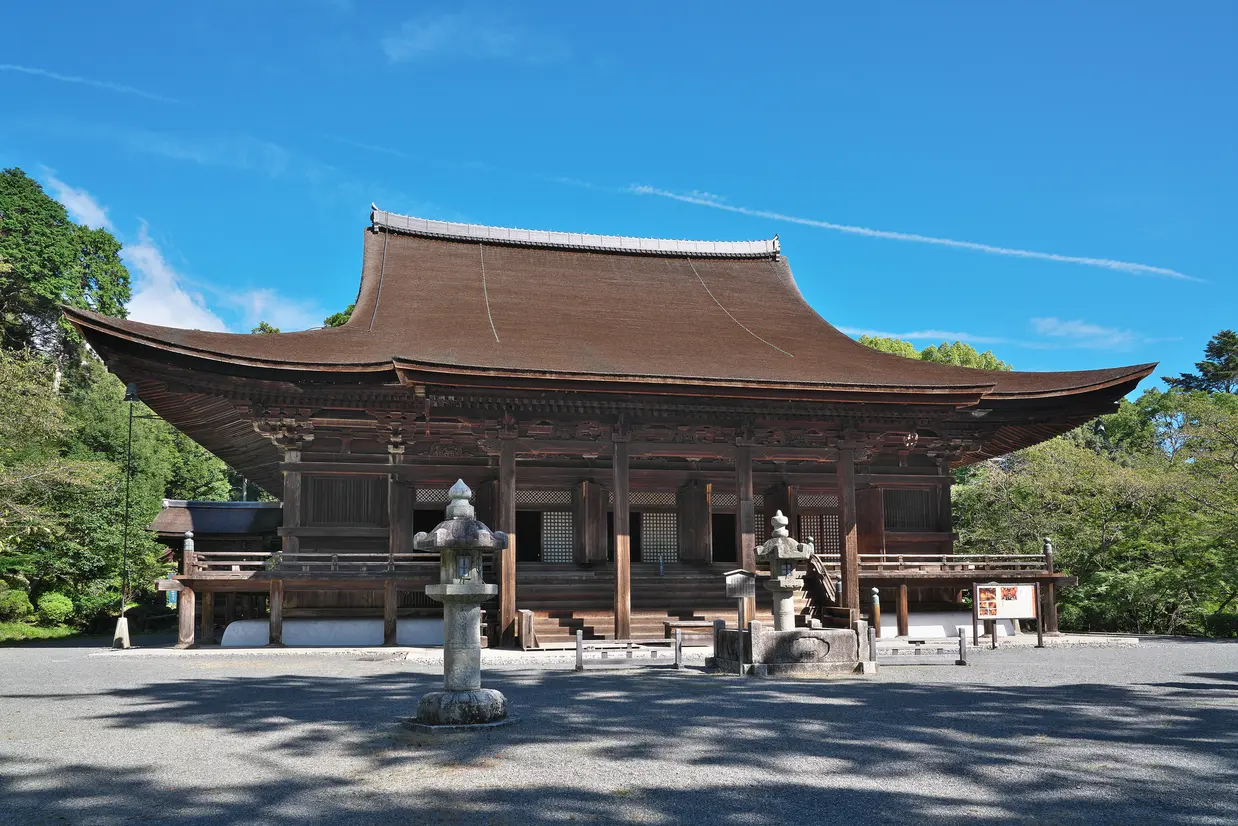 三井寺（長等山園城寺）