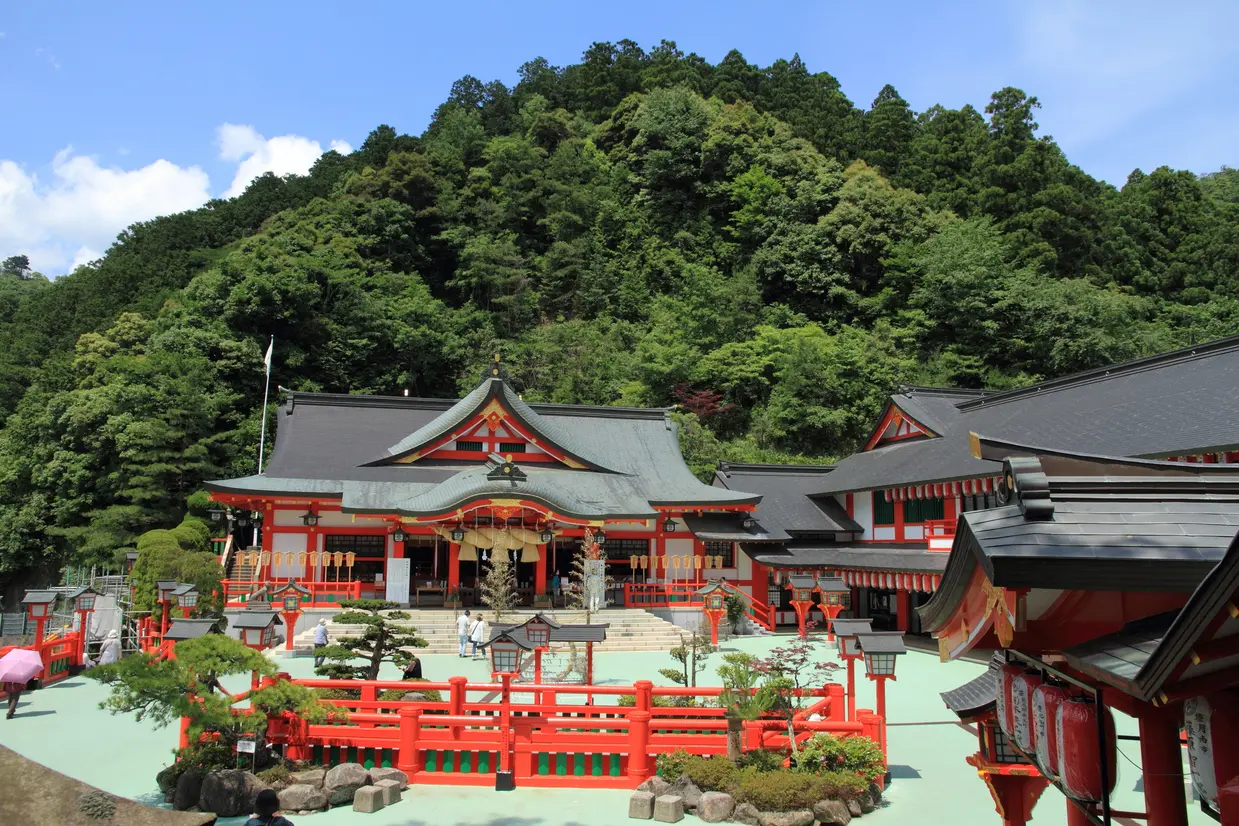 太鼓谷稲成神社