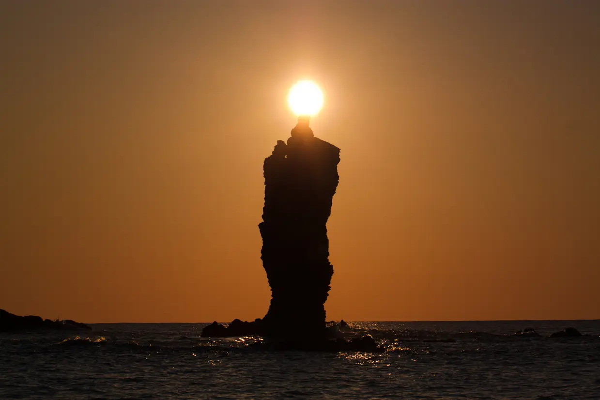 ローソク島