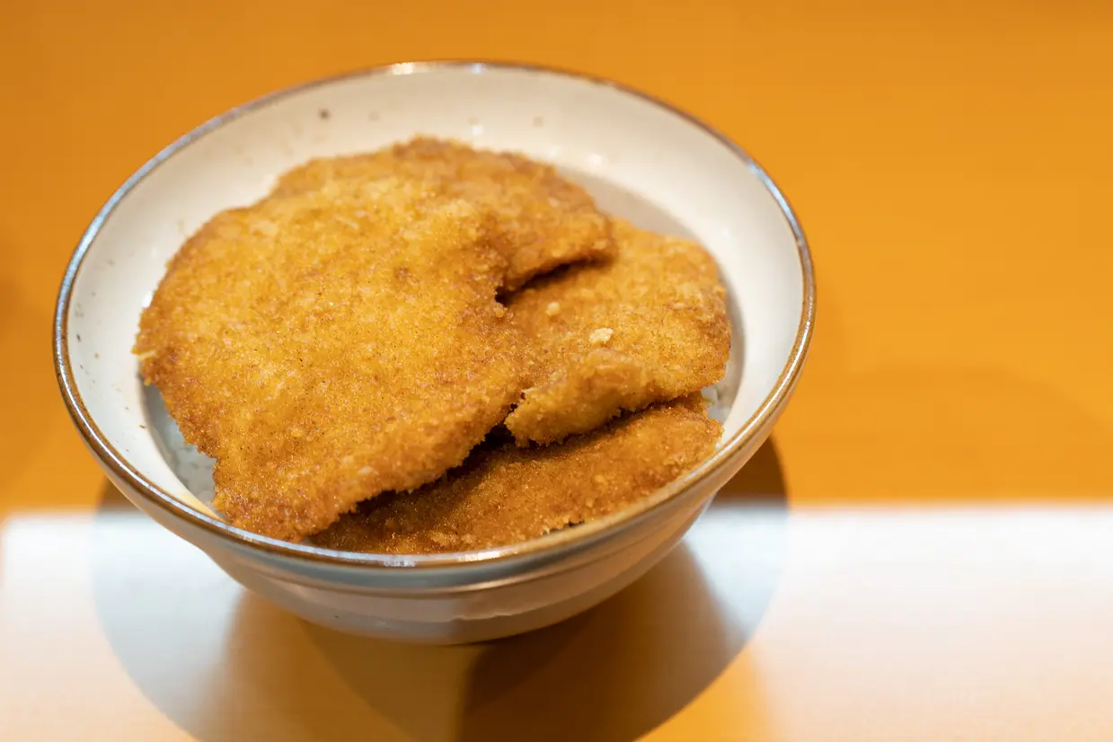 タレカツ丼 イメージ