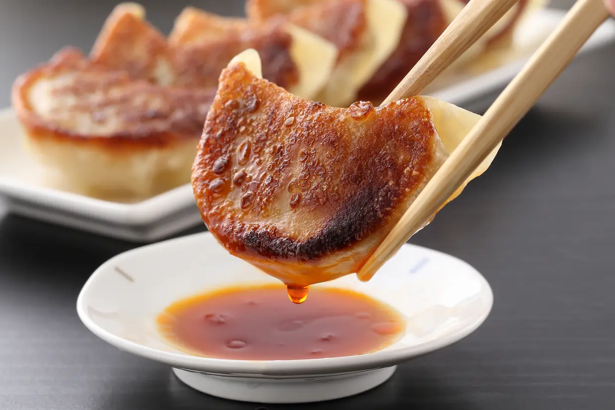 鉄鍋餃子 イメージ