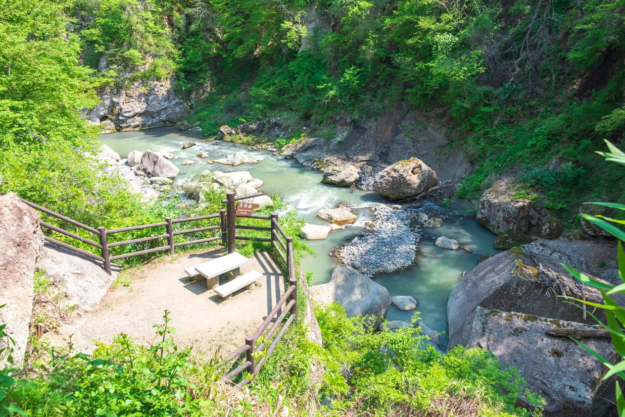磊々峡