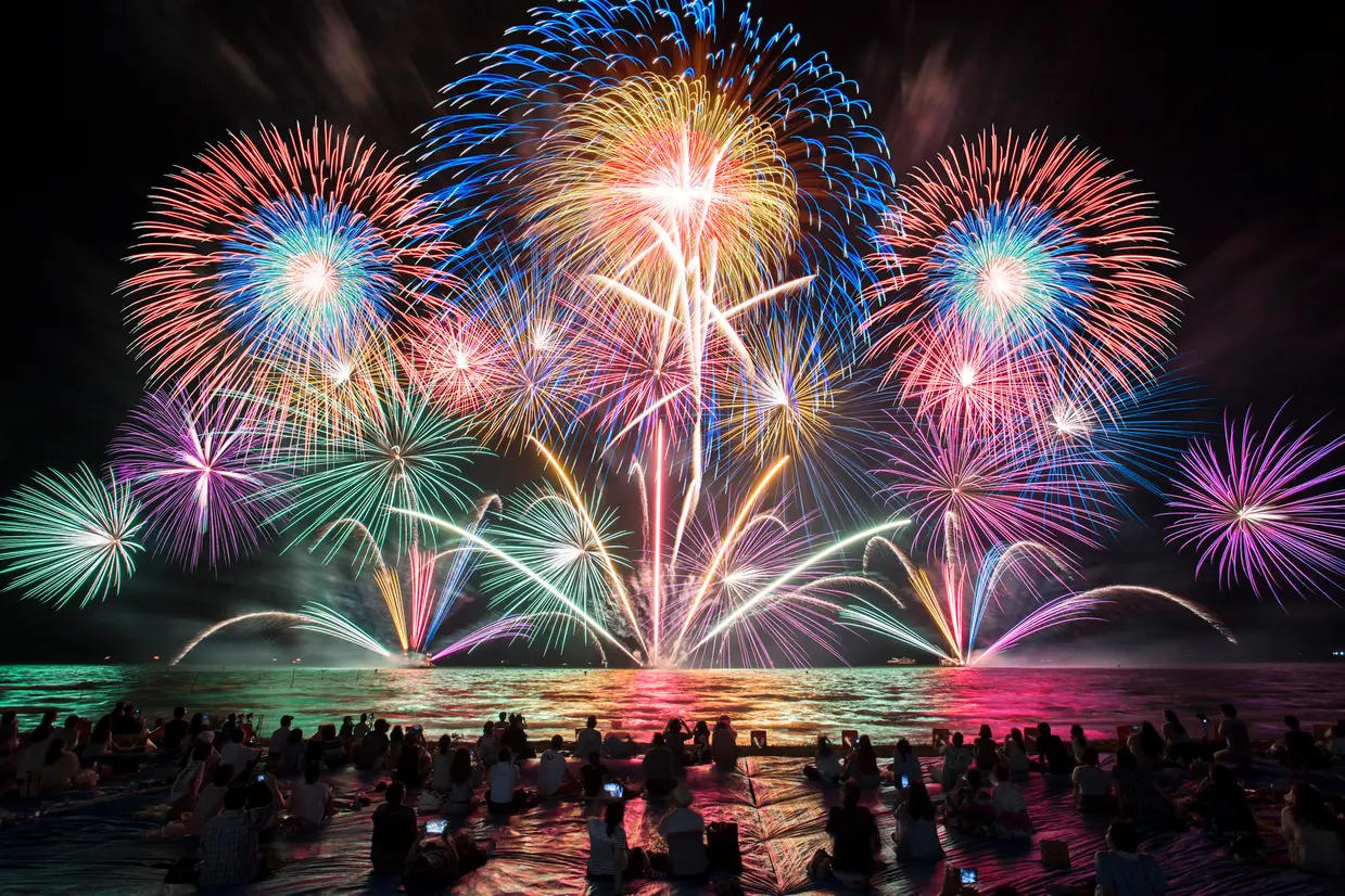 花火大会 イメージ