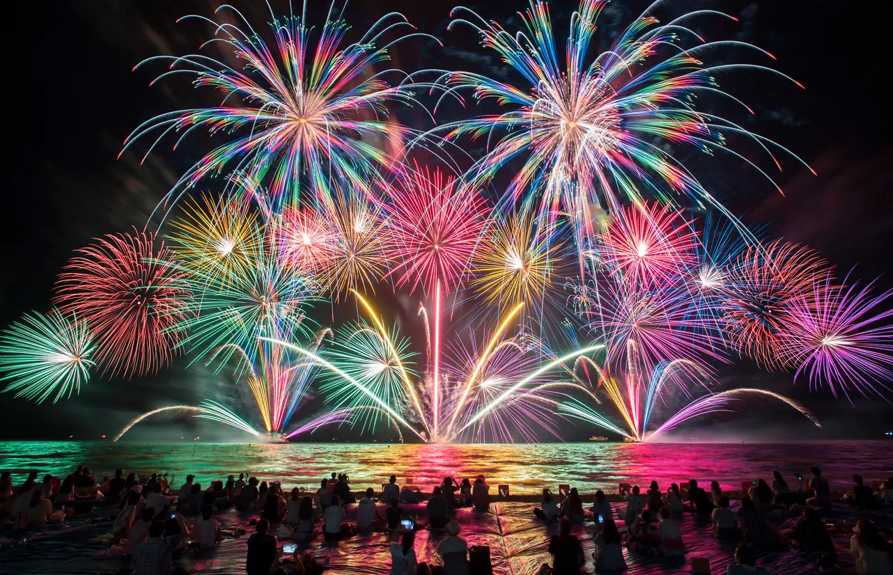 花火大会 イメージ
