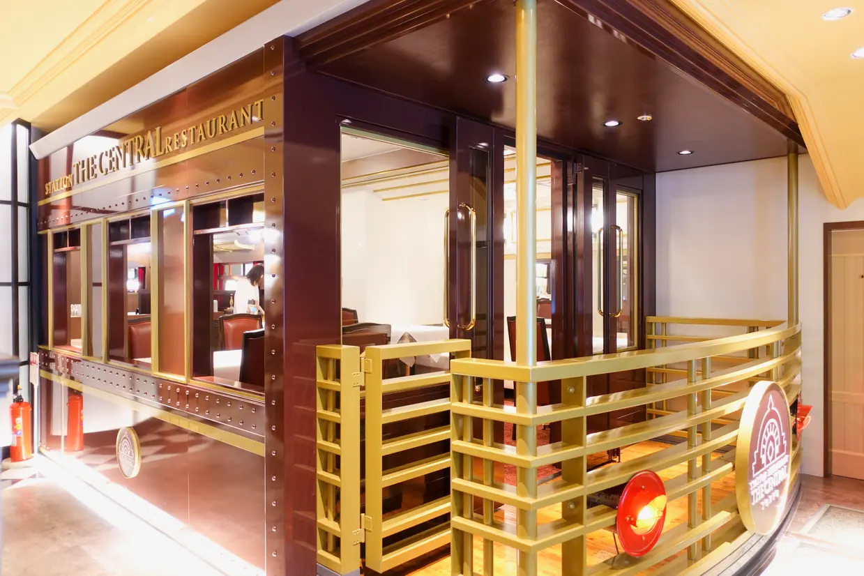 STATION RESTAURANT THE CENTRAL　店内