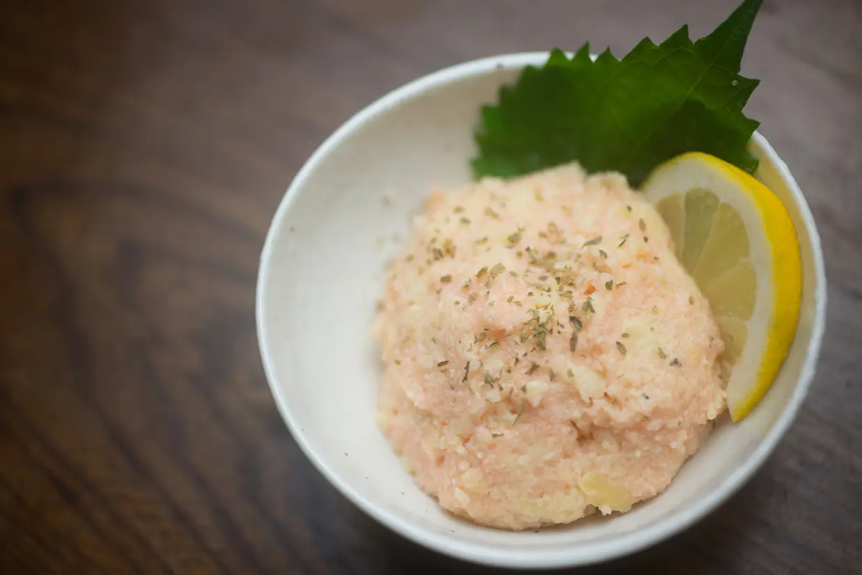 ギリシア料理「タラモサラタ」