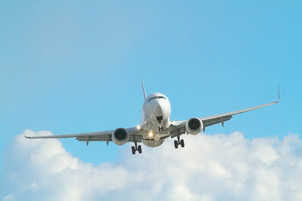 飛行機 イメージ