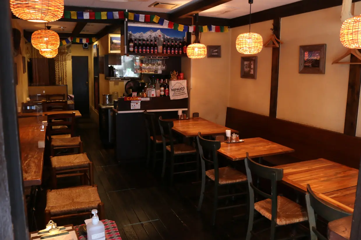 ネパリコの店内