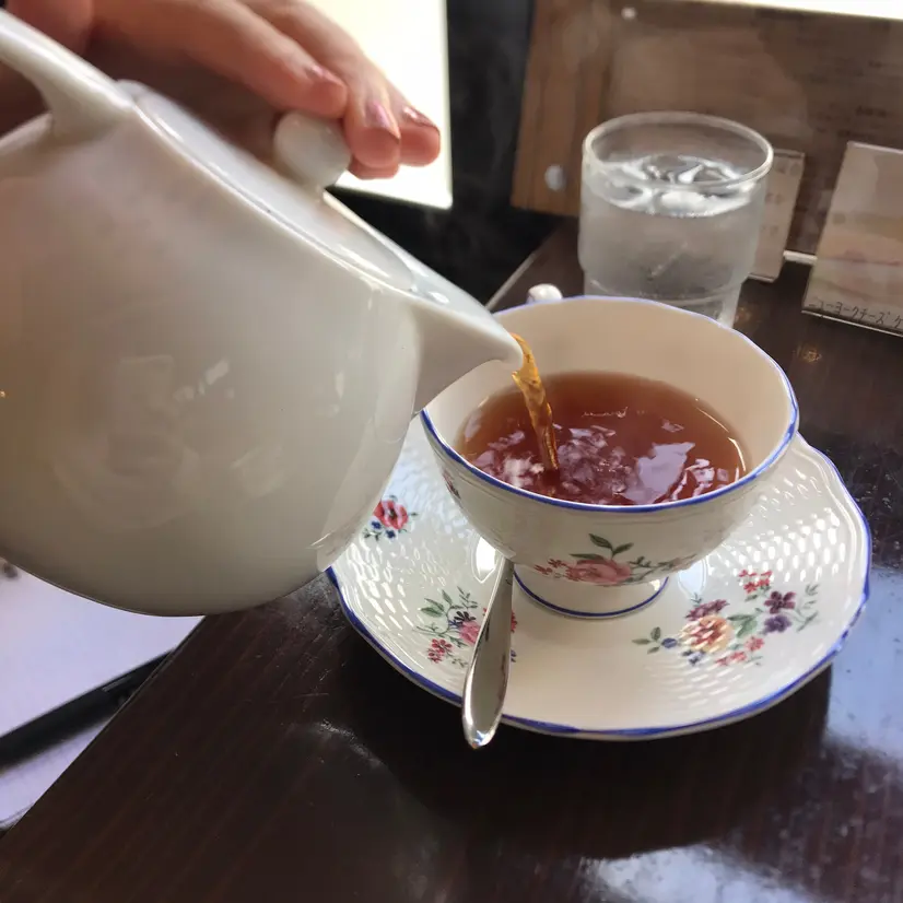 コーヒーが苦手な方には紅茶がおすすめです。『アールグレイ』（770円）